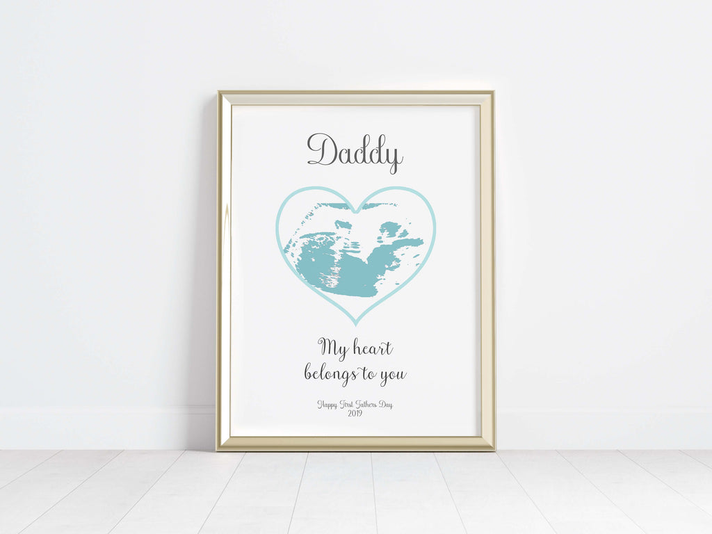 Colourful baby ultrasound print for Dad on Father's Day, Customizable ultrasound print: A sentimental Father's Day gift