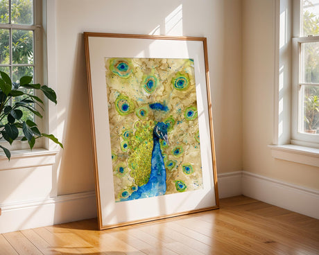 Detailed peacock artwork with vibrant feathers and intricate brushstrokes.Watercolour bird art print featuring a graceful peacock in striking colours.
